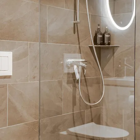 Appartements Lago Апартаменты *